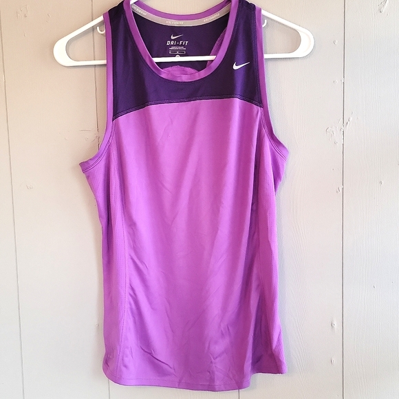 Nike Tops - 🌴 Nike Purple Dri-Fit Workout Top 💜